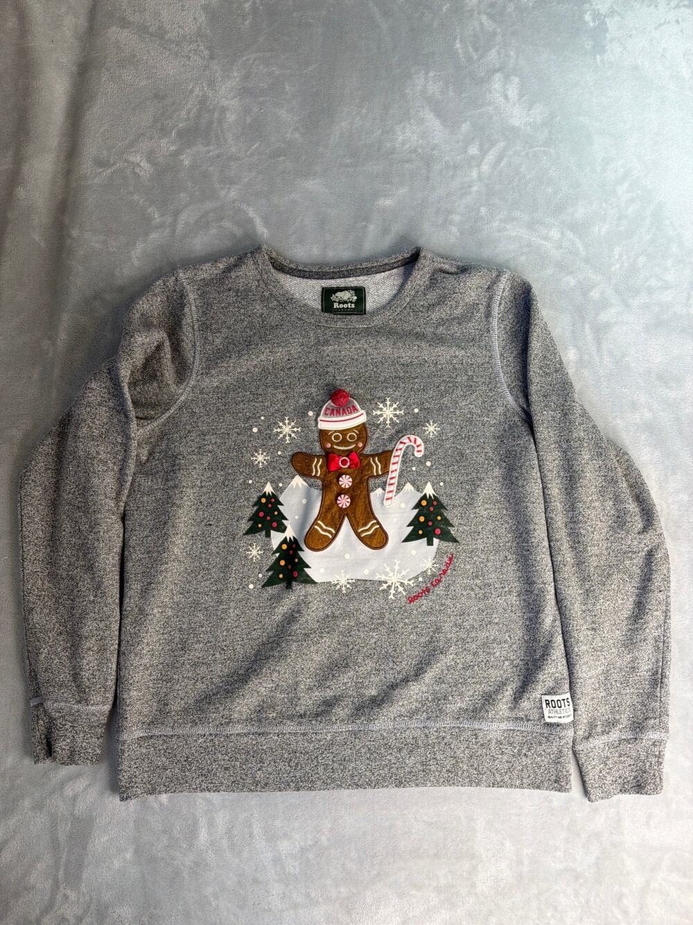 Roots Canada Holiday Sweatshirt Womens Large Grey Gingerbread Man Christmas Crew